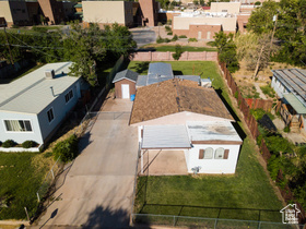 Photo 6 for 476 Cliffview Dr