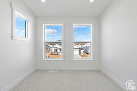 Photo 5 for 1045 W Turnberry Cv #16