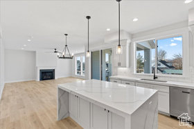 Photo 3 for 1045 W Turnberry Cv #16