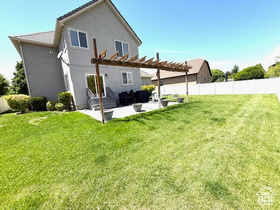 Photo 2 for 1093 S 1960 East