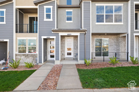 Photo 1 for 6803 W Pine Trail Ln #305