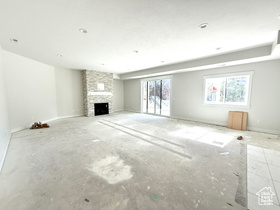 Photo 5 for 4732 S Turnberry Cove Ln #14
