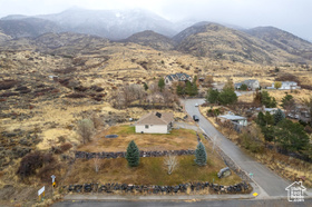 Photo 4 for 3870 W Mountaintop Cir
