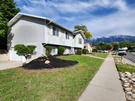 Photo 2 for 1597 E Paulista Way