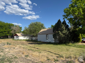 Photo 3 for 198 N 200 West