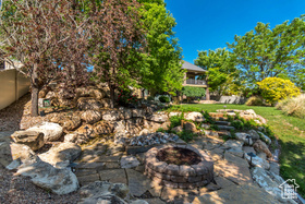 Photo 4 for 2274 S Browning Dr
