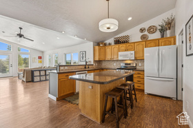 Photo 5 for 7850 Wasatch Way