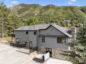 Photo 6 for 3787 E Little Cottonwood Ln
