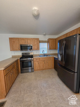 Photo 4 for 1111 N 2000 West #87