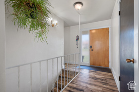 Photo 4 for 1185 E Hillcrest Dr