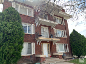 Photo 5 for 823 E 23rd St