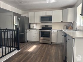 Photo 4 for 2219 N 2475 West