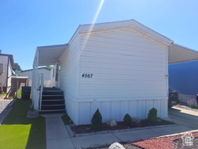 Photo 2 for 4567 S Yarrow Ln #86