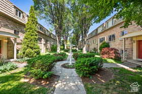 Photo 2 for 2220 E Murray Holladay Rd #184