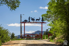 5426 E Colter MLS #2090018