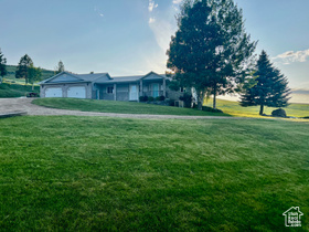 Photo 2 for 9029 N Treasureton Rd