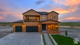 Photo 1 for 1096 W Marigold Dr #112
