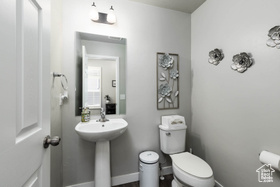 Photo 6 for 7709 N Seabiscuit Rd