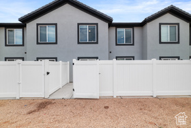 Photo 2 for 1334 S Bullfrog Ln