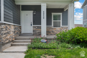 Photo 2 for 4959 Sagebrush Ln