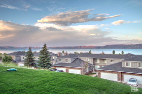Photo 6 for 939 N Harbor Village Dr #104