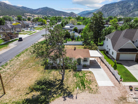 Photo 4 for 496 N 500 East
