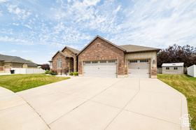 Photo 4 for 634 Wasatch Way