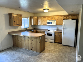 Photo 5 for 373 S State St #10