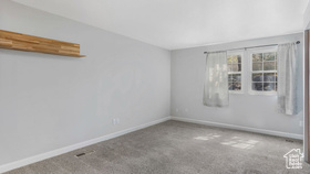 Photo 5 for 22 Creekside Ln