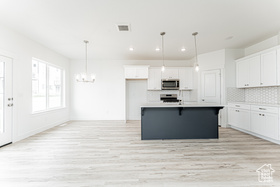 Photo 4 for 2831 N Red Velvet Ln #2332