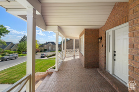 Photo 3 for 150 W Westview Cir
