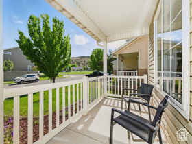 Photo 2 for 4113 E Cattle Dr