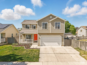 Photo 1 for 4113 E Cattle Dr
