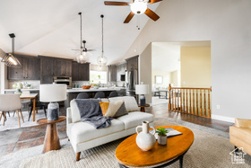 Photo 5 for 13898 Summerset Cir