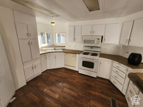 Photo 5 for 475 W 640 North