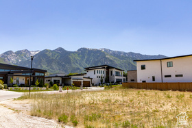 9942 S Altamont Dr MLS #2091336