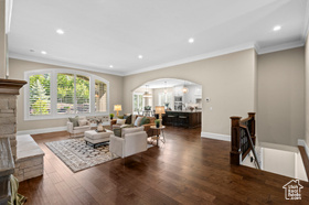 Photo 6 for 2209 E Viscaya Dr