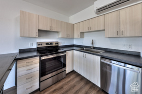 Photo 5 for 443 W Kane Creek Blvd #A104
