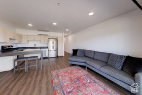 Photo 4 for 443 W Kane Creek Blvd #A104