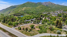 5630 N Robinson Ln MLS #2091380