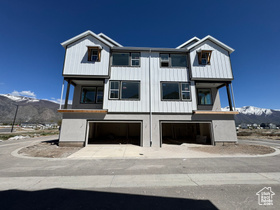 Photo 1 for 895 W Hobble Creek Ct #90