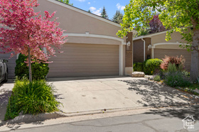 Photo 2 for 1870 E Monterey Dr