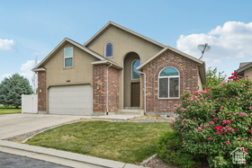 Photo 3 for 3884 W Coral Dune Dr