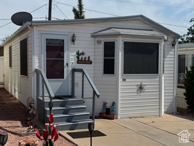 Photo 2 for 1225 N Dixie Downs Rd #100