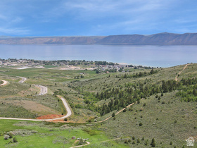 1072 S Mountain Mdw MLS #2091907