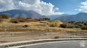 63 S Elk Ridge Dr MLS #2091979