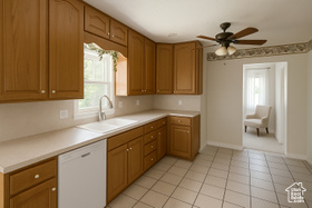 Photo 3 for 1137 S Liberty Ave