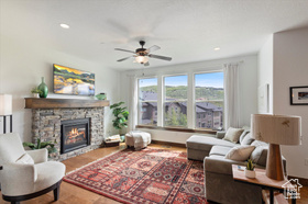 Photo 2 for 1076 W Abigail Dr