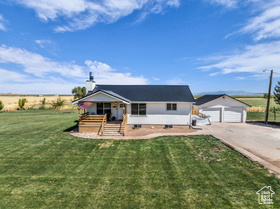Photo 2 for 5098 W Hatton Rd