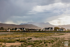 4011 E Lazy Eleven Ln MLS #2092354